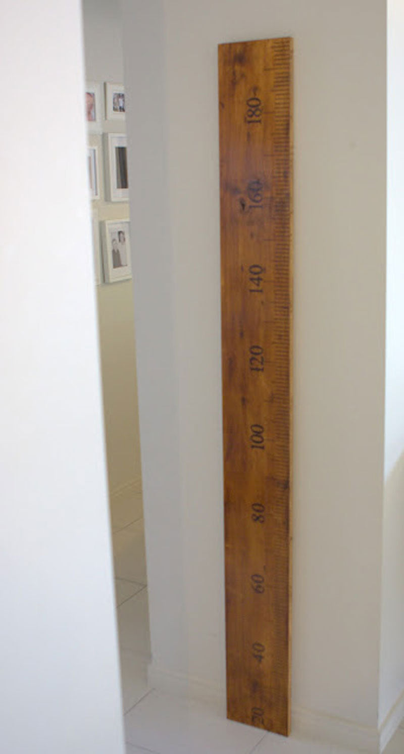Ruler wall Vinyl decal sticker growth chart DIY wooden vintage height chart — close-up detail