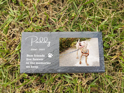 Pet memorial plaque detail